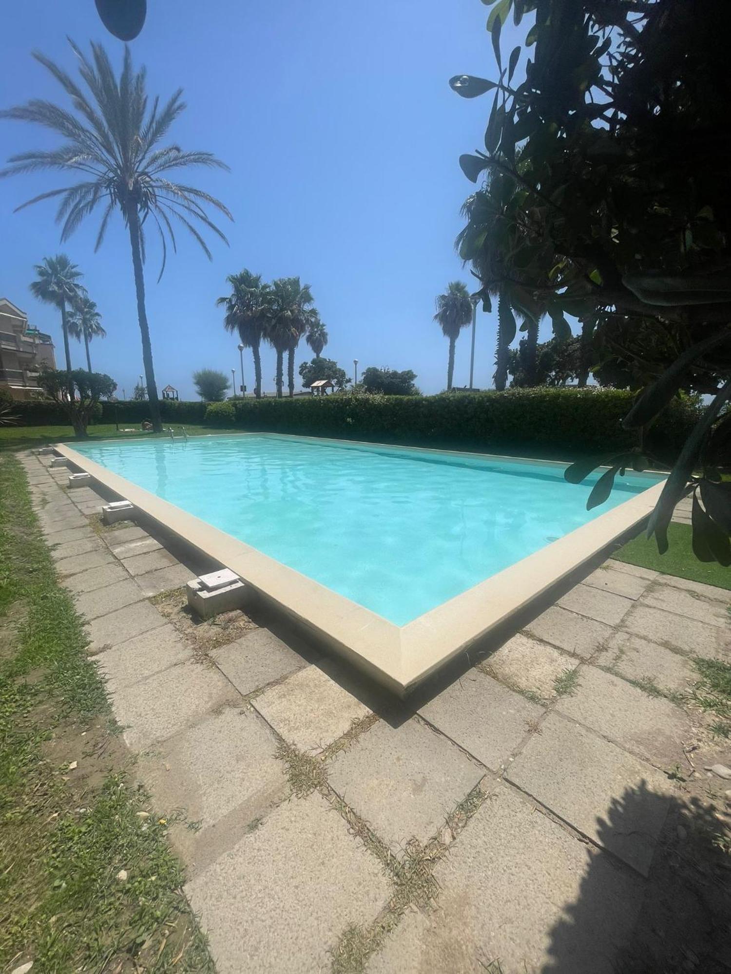 Relax Al Mare Apartment Vallecrosia Exterior photo